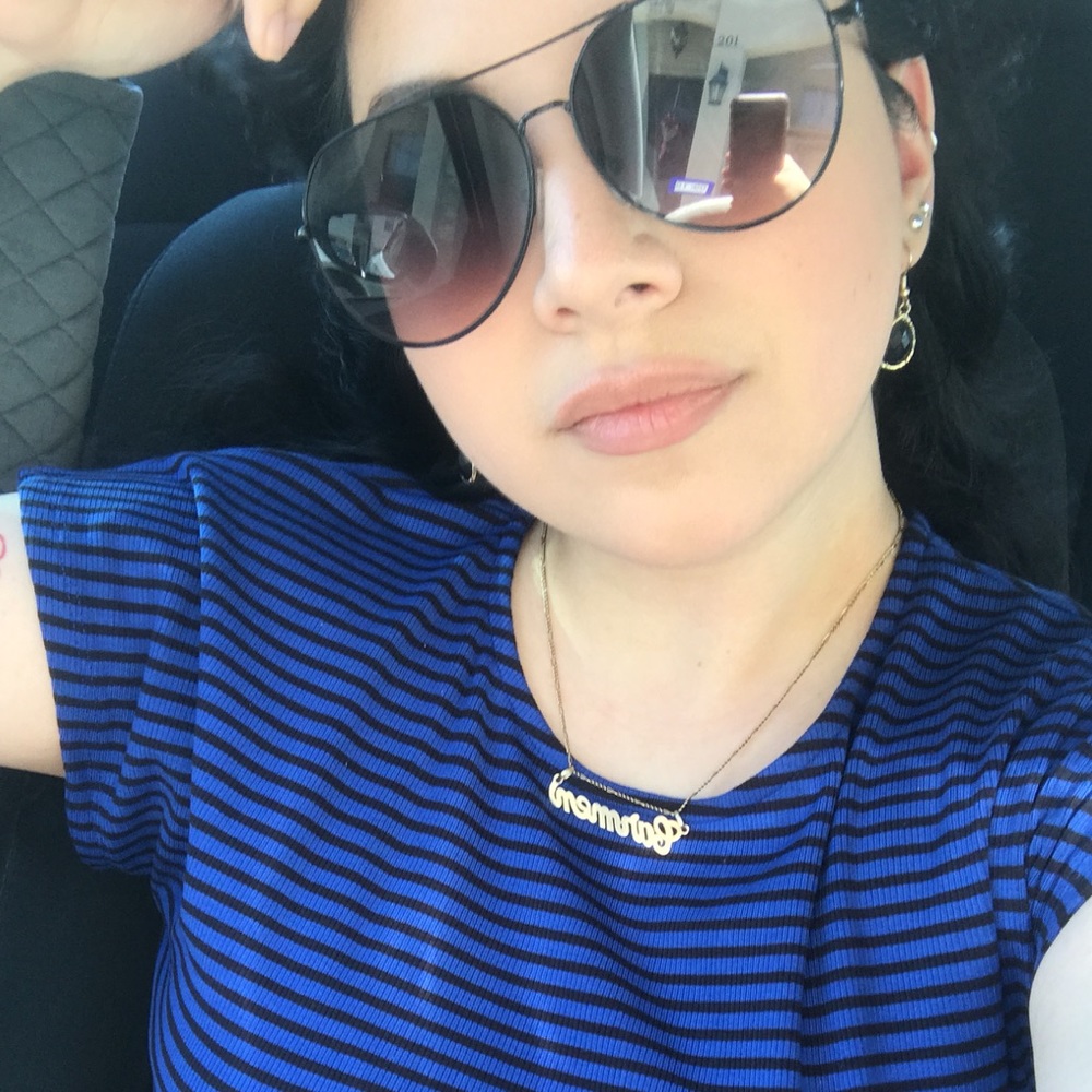 Meet your Posher, Carmen